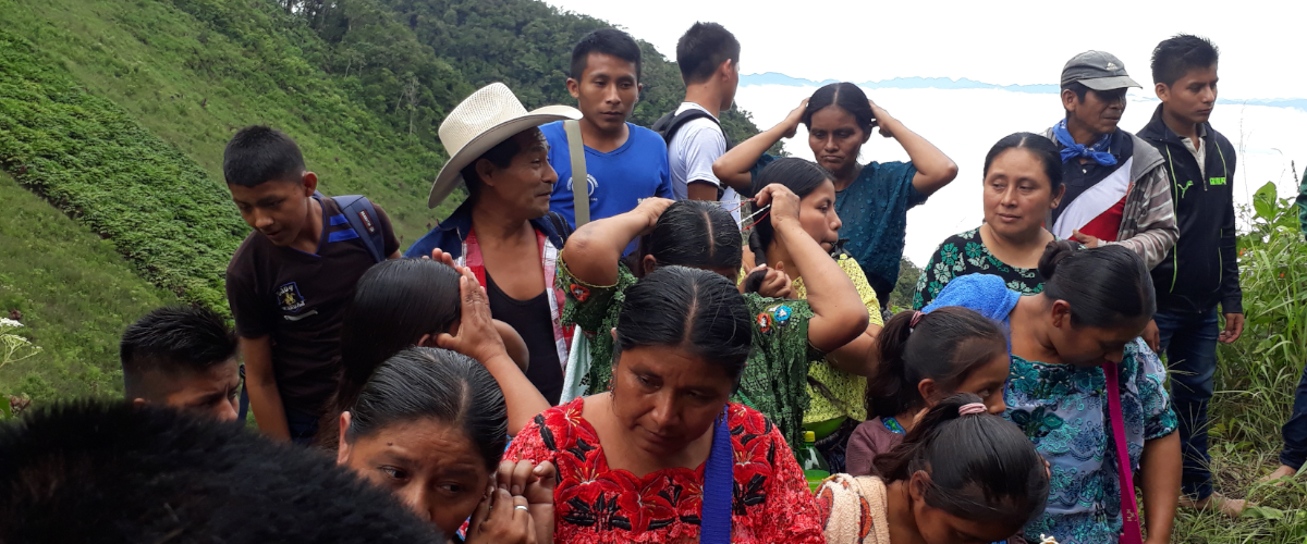 agriculture familiale, travailler le sol, agroécologie, agriculture durable, méthodes agroécologiques durables, Fondation Partage.lu, Guatemala, indigènes, éducation, sensibilisation, droits humains