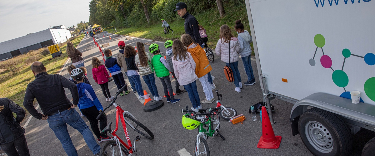 commune de Bissen, mobilité, semaine de la mobilité, mobilité douce, ’initiative « Cyclo-Croc », piste cyclable, recharger son vélo électrique, administrations et ministères luxembourgeois, sensibilisation, modes de déplacement, mobilité durable