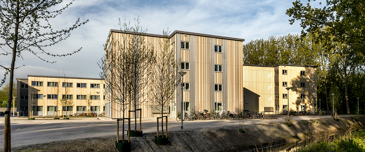 Oikos-concept, construction durable, certifications énergétiques, certifications écologiques, aménagements de façade, qualité urbanistique, complémentarité, société fille de Polygone Sarl, proposer des solutions intelligentes et innovantes, contre la crise du logement, compenser le manque de main-d’œuvre sur les chantiers dans la construction traditionnelle