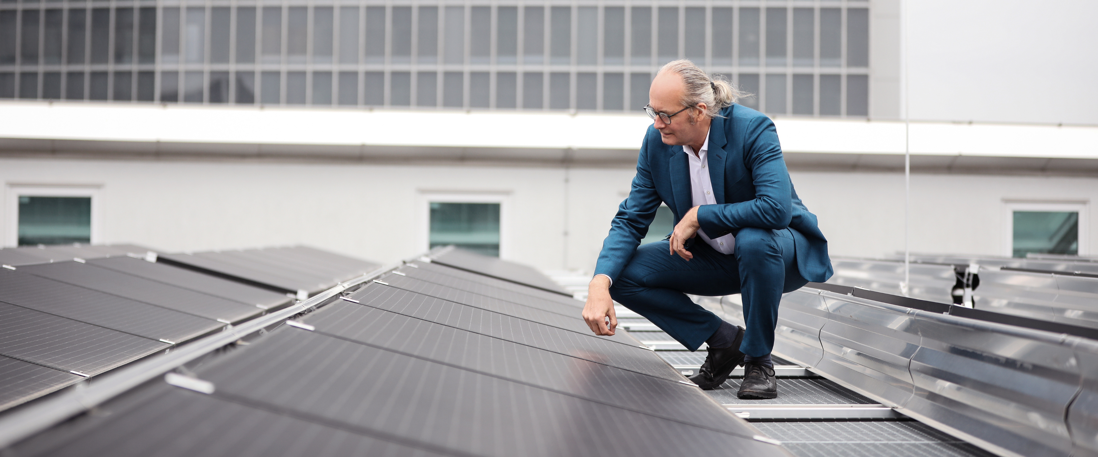 Claude Turmes, énergies renouvelables, électricité renouvelable, éolien, éolien en mer, solaire, énergie, promouvoir l’autoconsommation, impact environnemental, géothermie, biogaz, installations photovoltaïques, énergies vertes, économie luxembourgeoise, transition énergétique