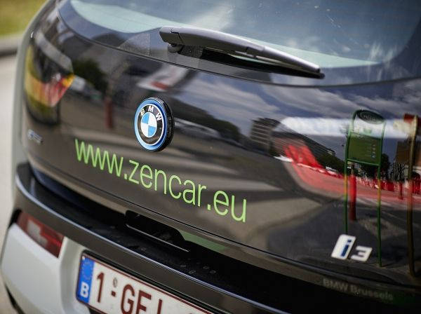 Zen Car, spécialiste des voitures partagées, met en service quinze BMW i3 électriques.