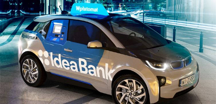 Transport de fonds sans émissions avec la BMW i3.