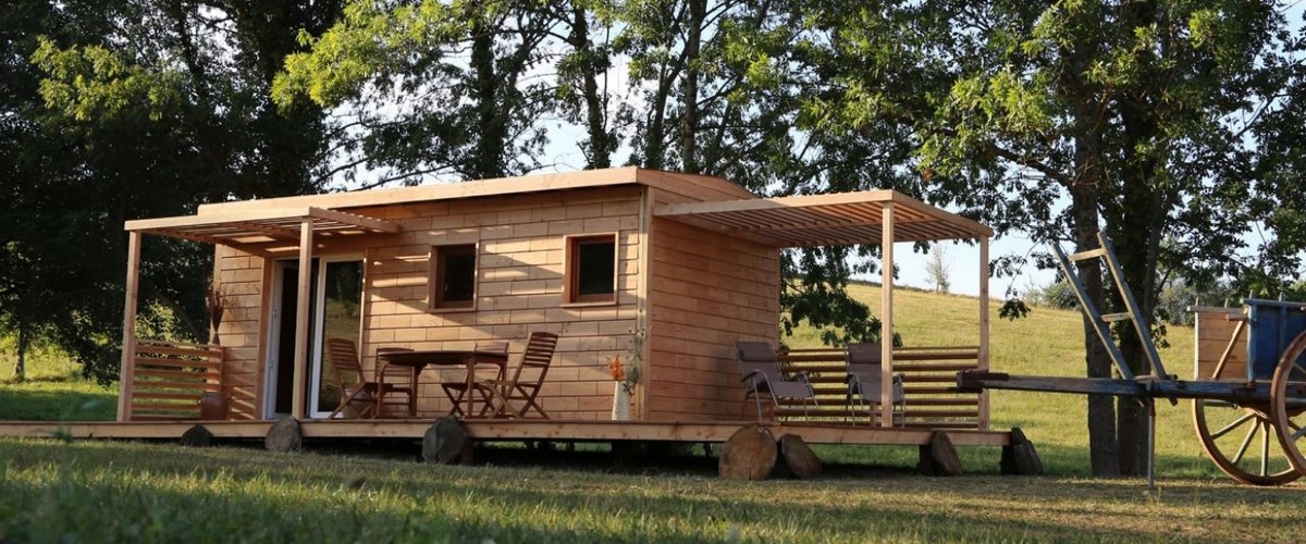 Brikawood, la brique en bois qui se monte sans vis ni colle ni clou