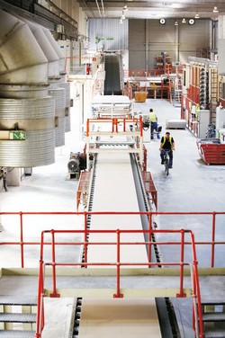 Les salariés du site de production de Brieselanden ne se déplacent qu'à vélo sur les longs trajets à travers le site