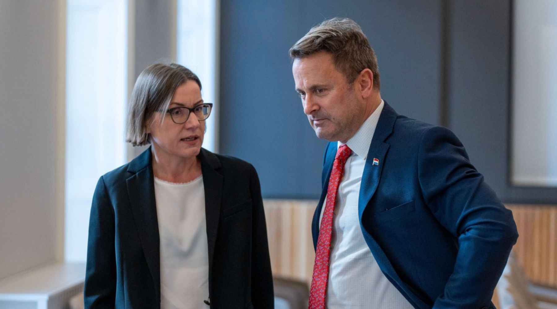 Mirjana Spoljaric Egger, présidente du Comité international de la Croix-Rouge ; Xavier Bettel, ministre des Affaires étrangères et européennes, de la Coopération, du Commerce extérieur