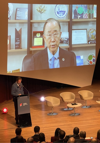 Ban Ki-moon est intervenu lors du discours de clôture de Thomas Schoos.