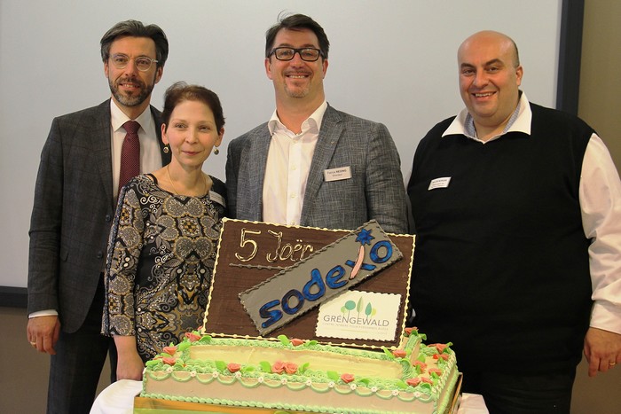 Christian Erang (Sodexo – directeur des activités Seniors), Isabelle Colamonaco (directrice des soins), Patrick Reding (directeur) et Nico De Borger (responsable des services hôteliers) 