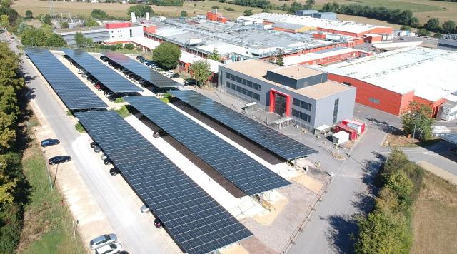 Le carport solaire de Ceratizit