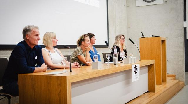Xavier Delposen, Soïli Mathieu, Virginie Fabbro, Céline Depiesse et Isabelle De Bruyne