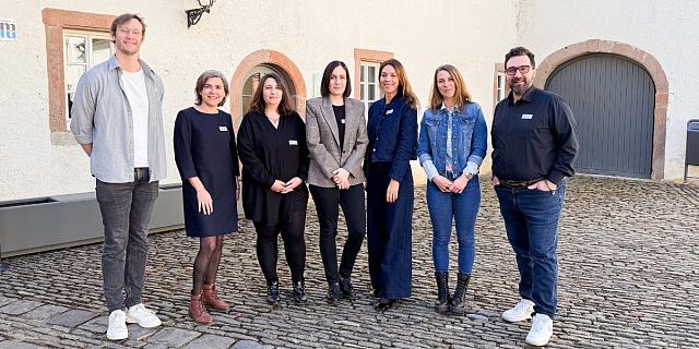 Jeff Mangers, Ana Luisa Teixeira, Laurène Chochois, Ariane Bouvy, Marie Vanderstichel, Audrey Schoepfer et Frédéric Liégeois
