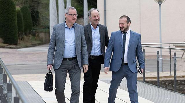 (de g. à dr.) Pol Gantenbein, secrétaire général, Chambre d'agriculture ; Guy Feyder, président du Comité de direction, Chambre d'agriculture ; Paul Marceul, directeur, Chambre d'agriculture