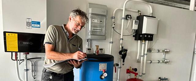Daniel Rannou, co-fondateur de Bauer Energie Dippach dans le showroom de Sprinkange 