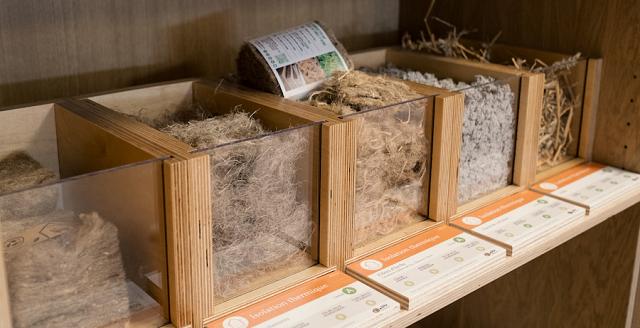 Les matériaux sains - présentés dans le guide de la construction et au coeur de la nouvelle exposition « Au-delà des limites de la planète – Et si l'économie circulaire était la solution »