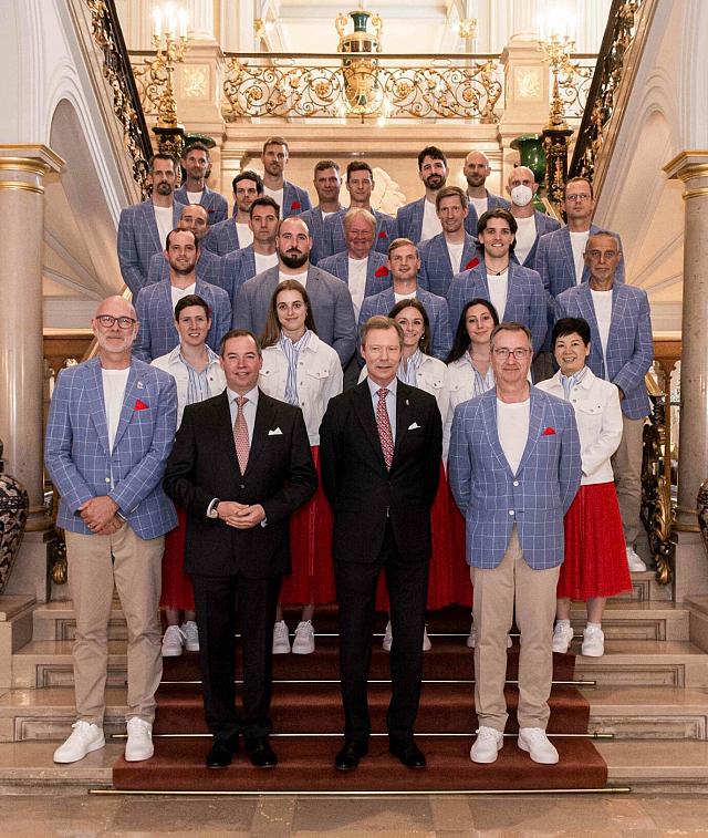 La Team Lëtzebuerg lors d'une visite au Palais Grand-Ducal