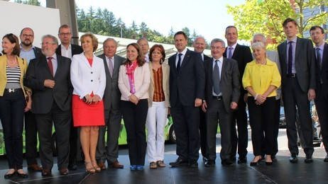 Favoriser la création de synergies entre les différentes entités et rapprocher la Grande Région des citoyens