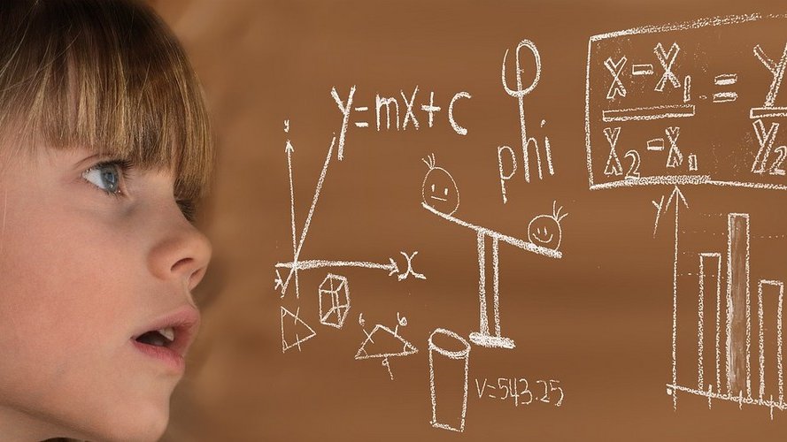 Comment accroître la participation des filles dans les disciplines STEM ?