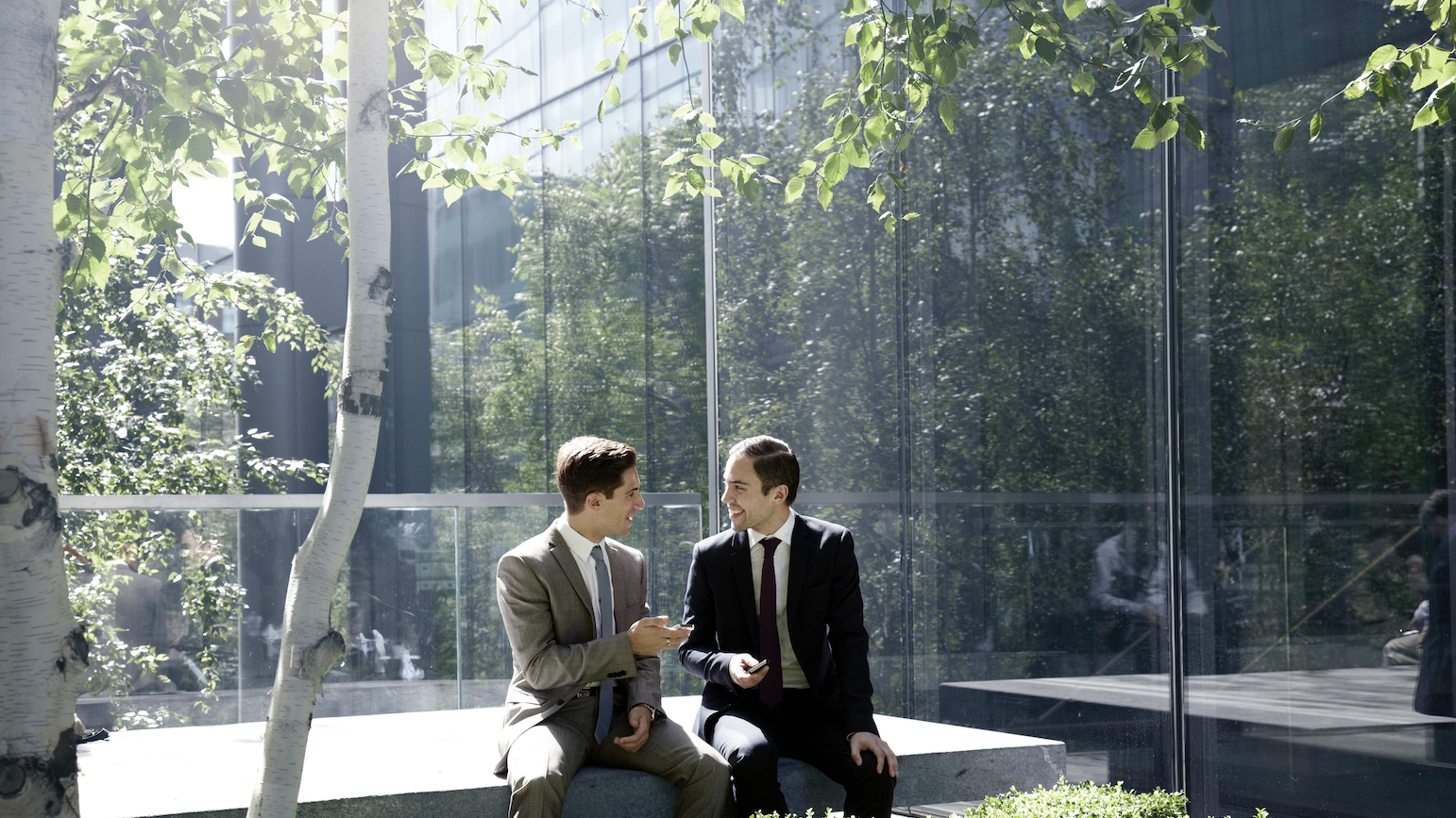 From Risk to Return : Leveraging Sustainability for Real Estate Value Creation