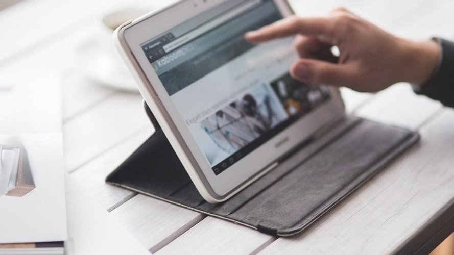 Keep Contact recrute un(e) Chargé(e) de Veille et Analyse médias (H/F)