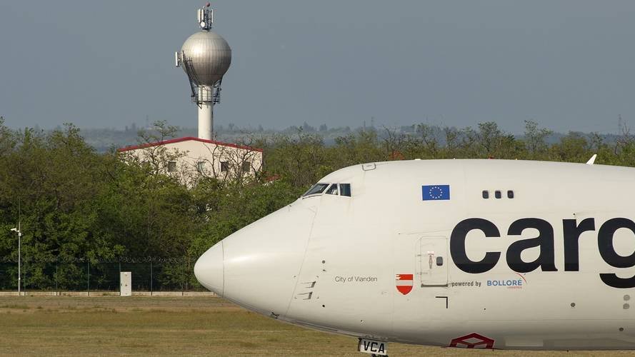 Cargolux and Bolloré Logistics sign SAF agreement