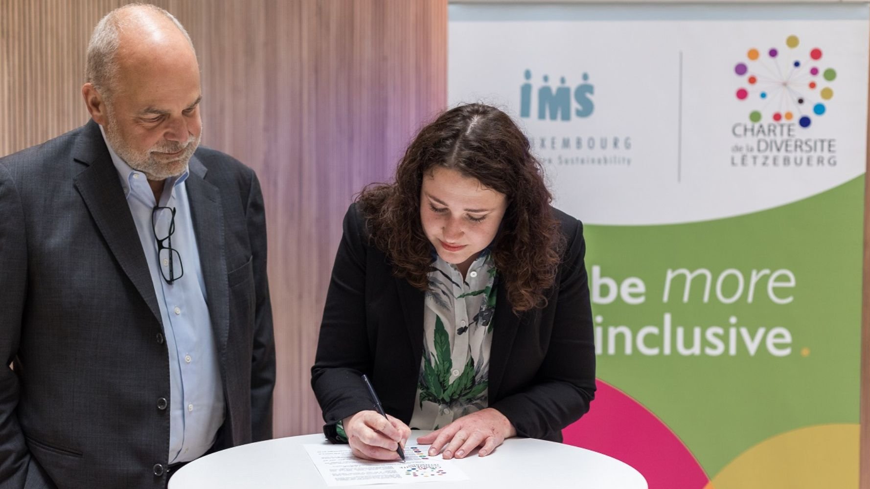 Labgroup signe la charte de la diversité