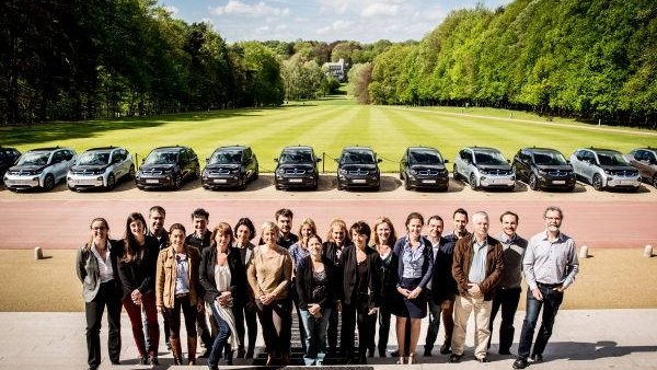SWIFT met en service 21 BMW i3 électriques.