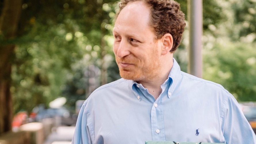 Social enterprises : an engine of change