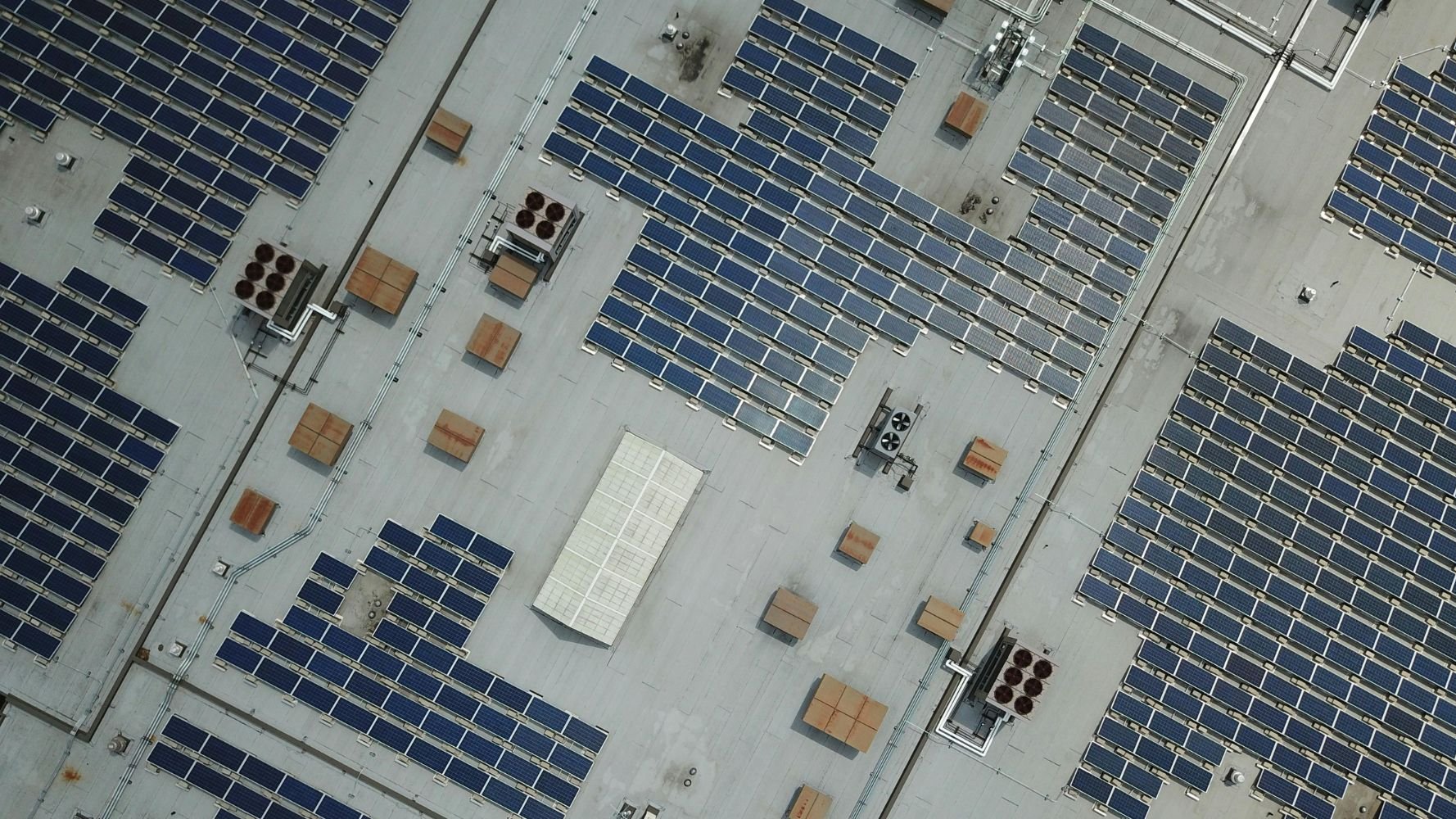 Photovoltaïque et stockage : un 6e appel d'offres pour les entreprises