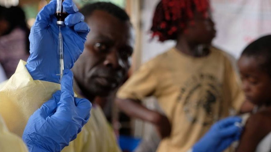 MSF demande un accès urgent au vaccin contre le Covid-19