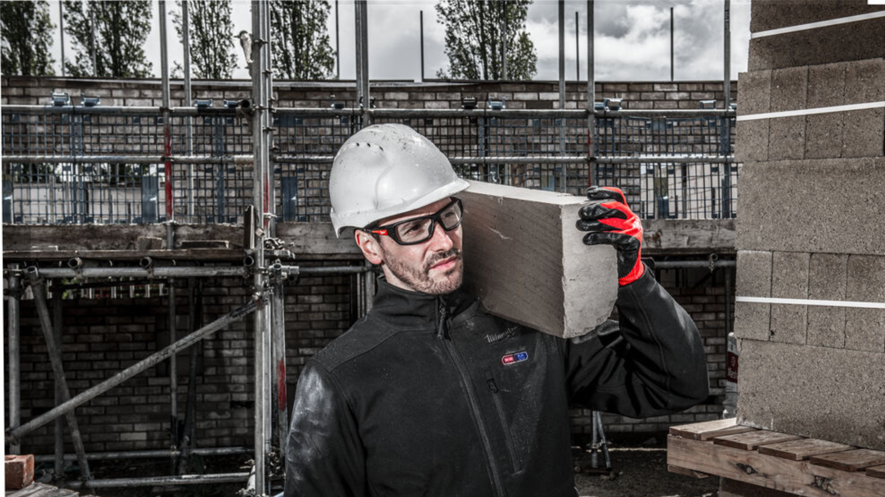 Sécurité sur les chantiers : équipements, machines et gestes qui sauvent