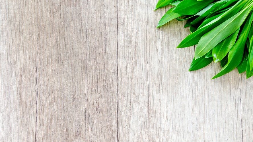 Mat NATURATA genéissen : La cuisine des herbes sauvages
