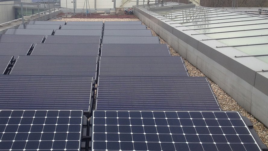 Les panneaux photovoltaïques prennent le soleil