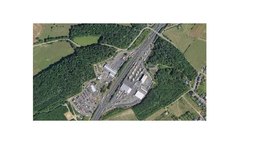 Fuite à la station-service Aire de Berchem : Plusieurs mesures ordonnées par la ministre de l'Environnement