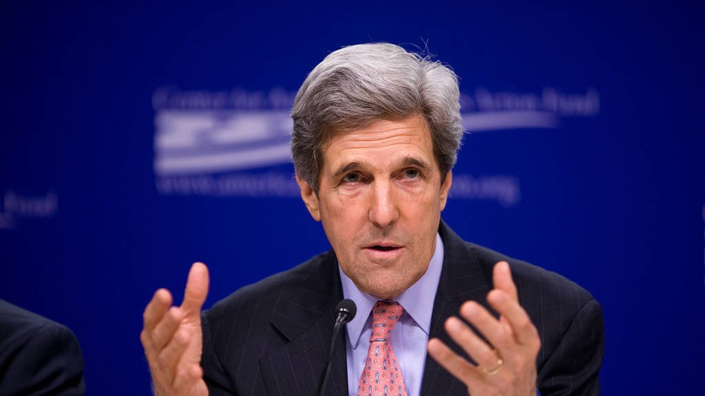 Kerry promet de se battre pour des aires marines protégées en Antarctique