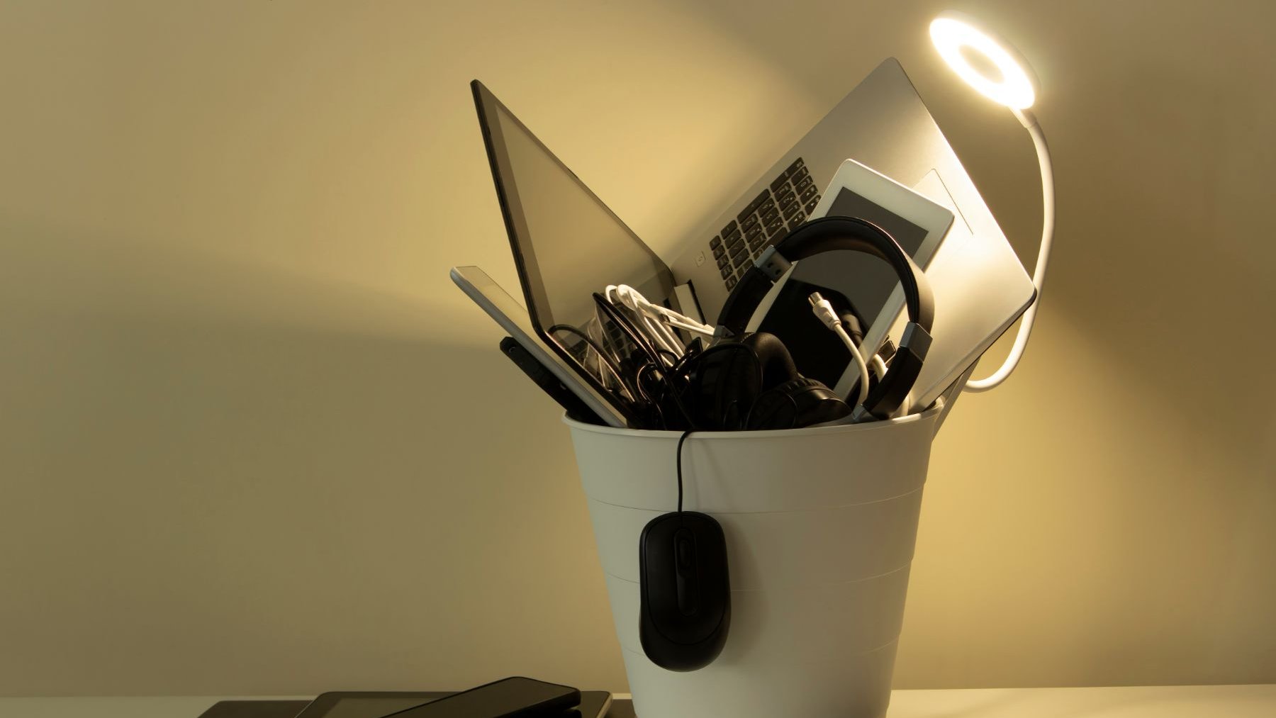 Que deviennent nos vieux téléphones portables, PC et tablettes ?