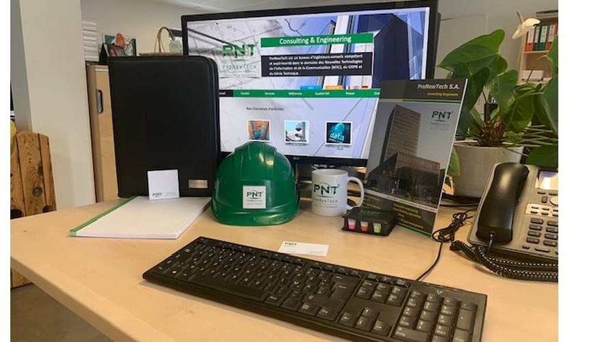 You want this desk to be yours ?