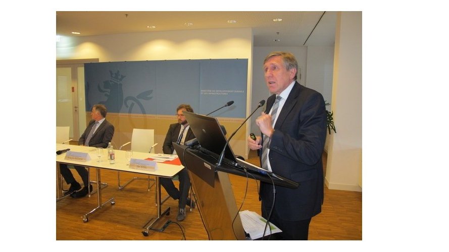 François Bausch présente les premiers résultats de l'enquête mobilité « Luxmobil » réalisée au Luxembourg et dans la Grande Région