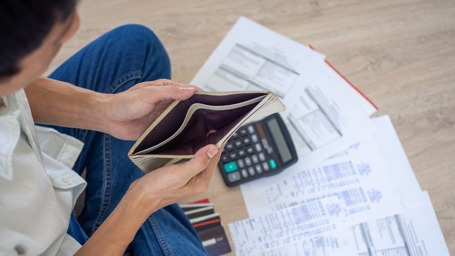Prime énergie, allocation vie chère, REVIS : nouveaux calculateurs en ligne