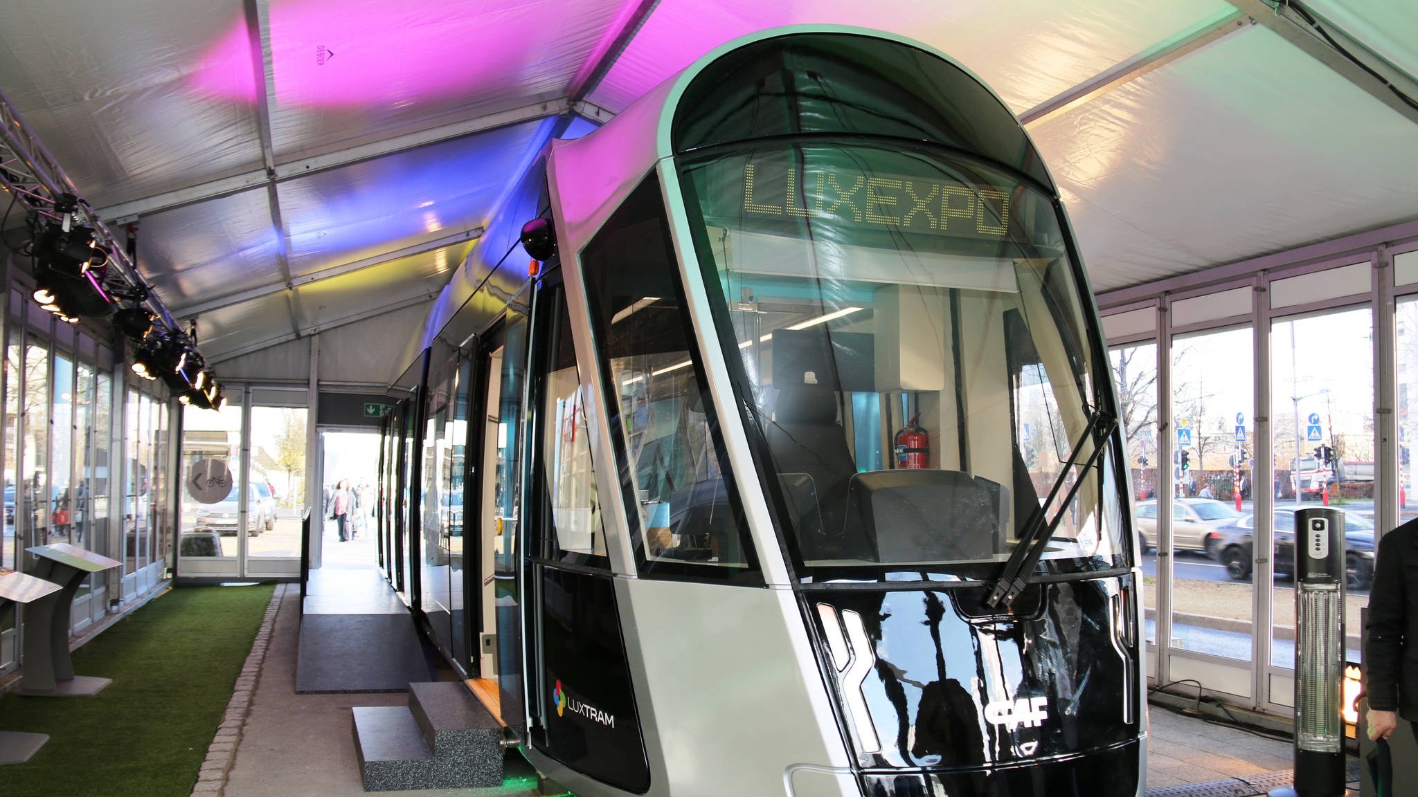 Présentation de la maquette grandeur nature du tramway