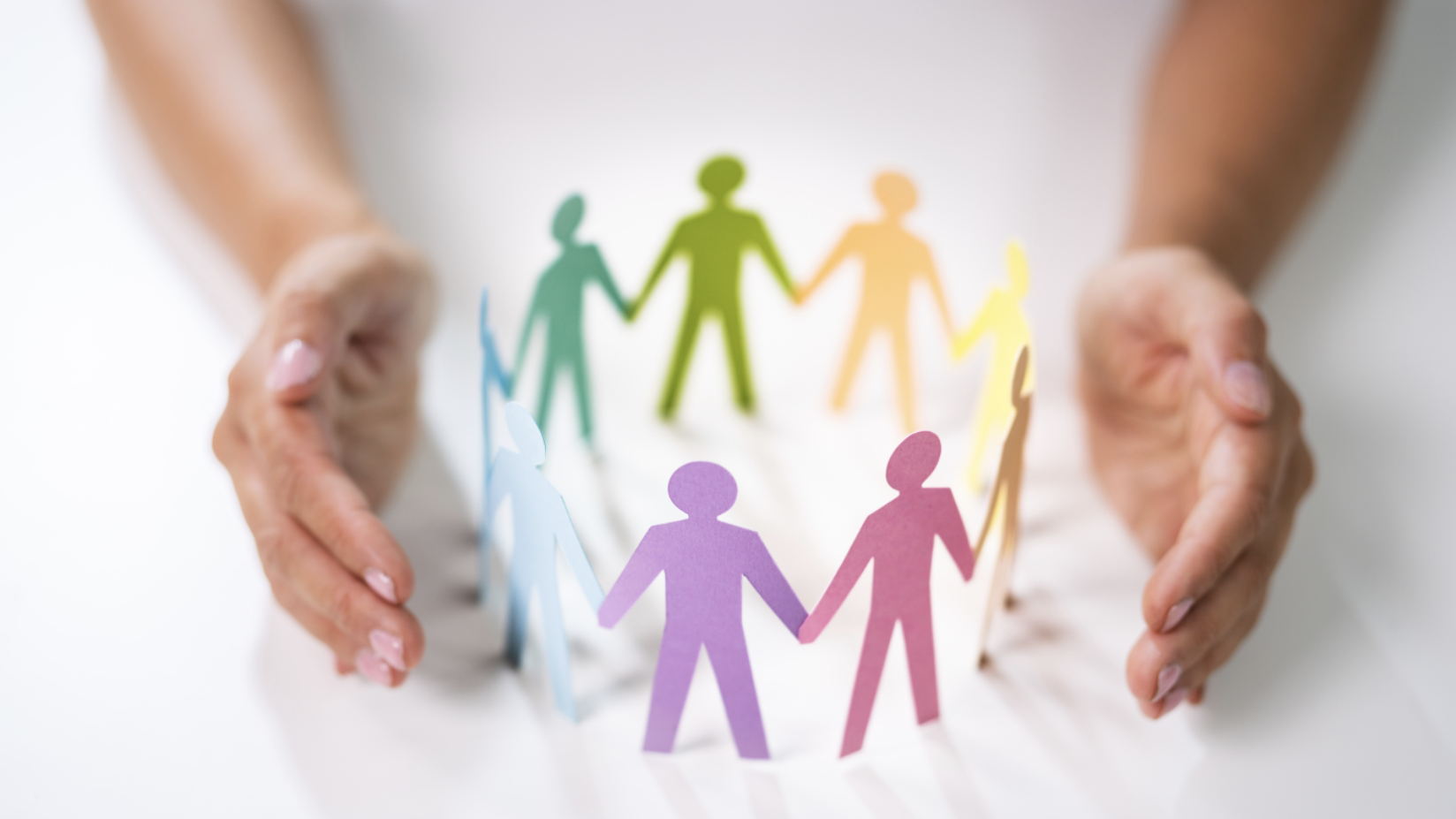 Microlux confirme ses missions sociales en devenant une SIS