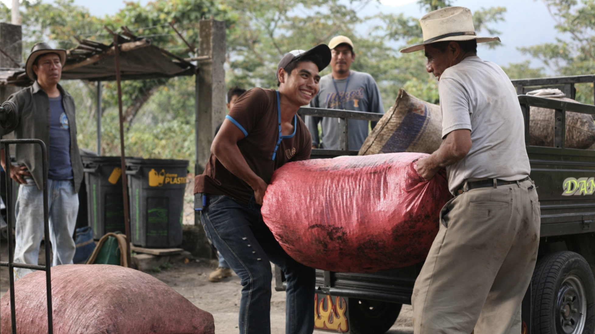 « Sans un bruit » donne la parole aux producteurs de café