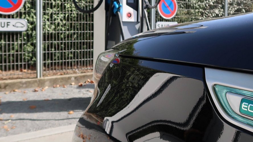 Le véhicule vert fiscalement poussé