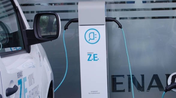 L'électrique ne branche pas les luxembourgeois : trop ou pas assez borné ?