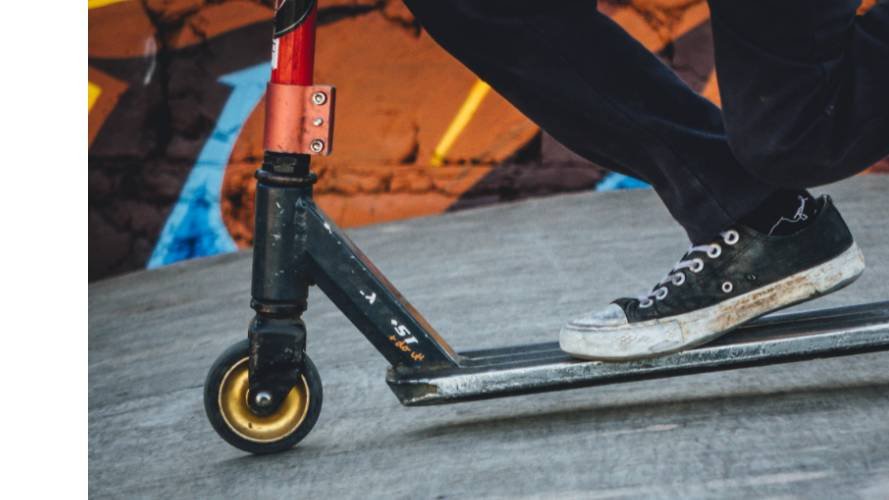 Trottinettes en libre-service et sans borne : du plomb dans l'aile