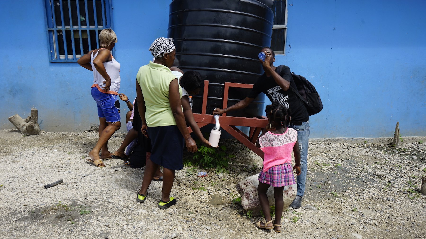 Haïti : besoin urgent d'eau pour plus de 100.000 personnes déplacées