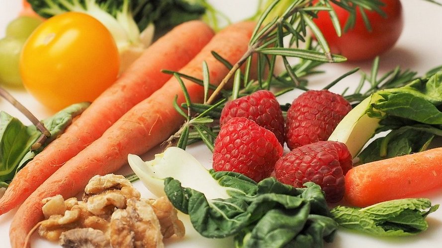 Mat NATURATA genéissen : la cuisine crue - légère et exotique