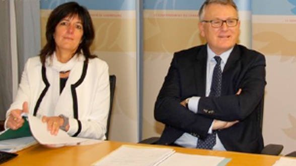 Conférence de presse dans le cadre de la Journée internationale des personnes handicapées