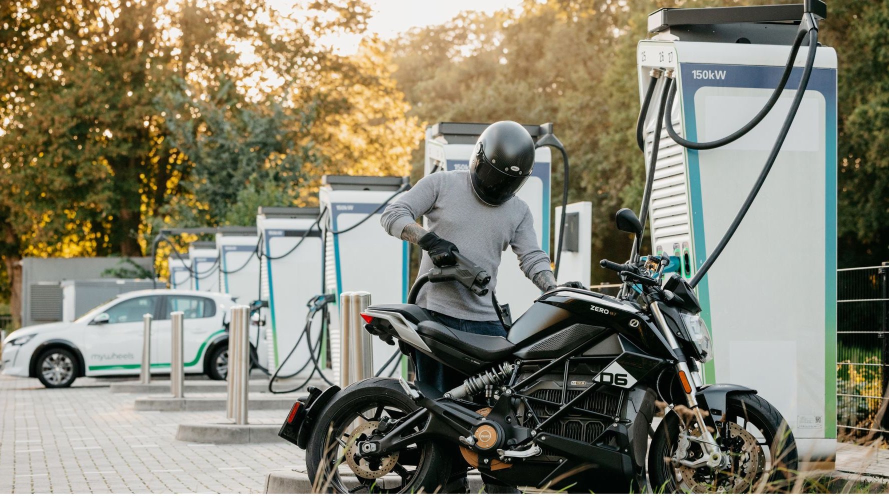 Zero Motorcycles annonce l'arrivée de la charge rapide DC de niveau 3 pour 2027