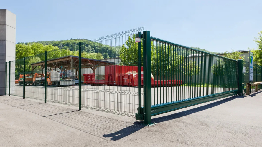 Clôtures de jardin et portails au Luxembourg : comment choisir ?