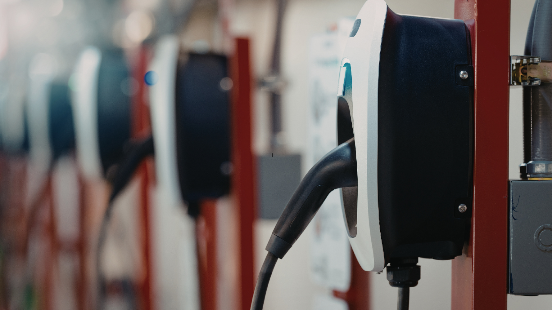 L'État lance un soutien aux bornes de recharge en entreprise