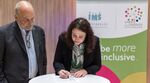 Labgroup signe la charte de la diversité